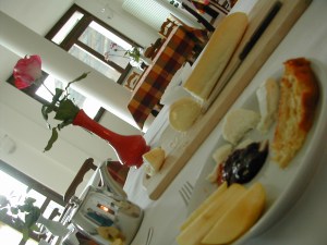 A Le Viole breakfast in La Morra, the only place I've ever had Bozino before. Oct 2006.